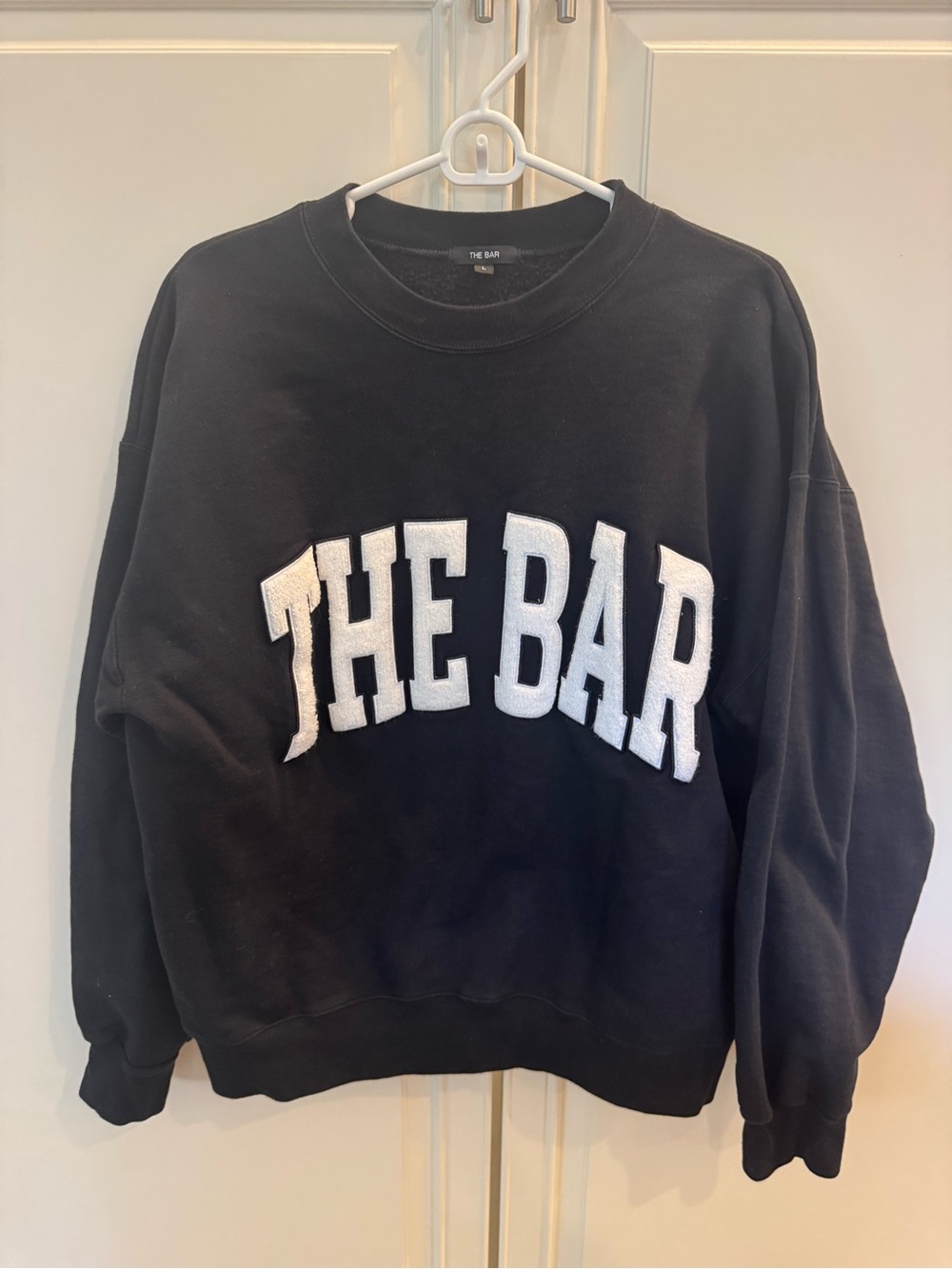 THE BAR Black Crewneck Sweatshirt - Sherpa- L
